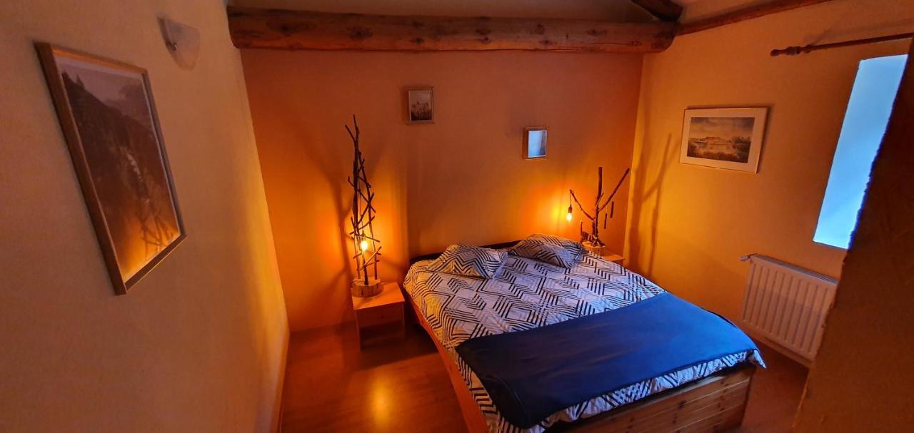 Bed and Breakfast Aux Etoiles De Moranges Saint-Germain-l'Herm Exterior foto